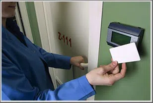 Los Angeles Neighborhood Locksmith Los Angeles, CA 310-359-6643 Los Angeles Neighborhood Locksmith Los Angeles, CA 310-359-6643